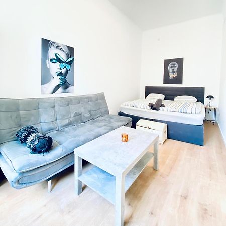 5Br Shared Apt Ideal For Groups 7 Min To Westbahnhof Viena Exterior foto